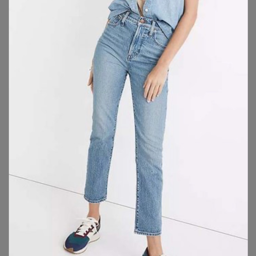 Madewell banner wash perfect vintage tapered crop jeans